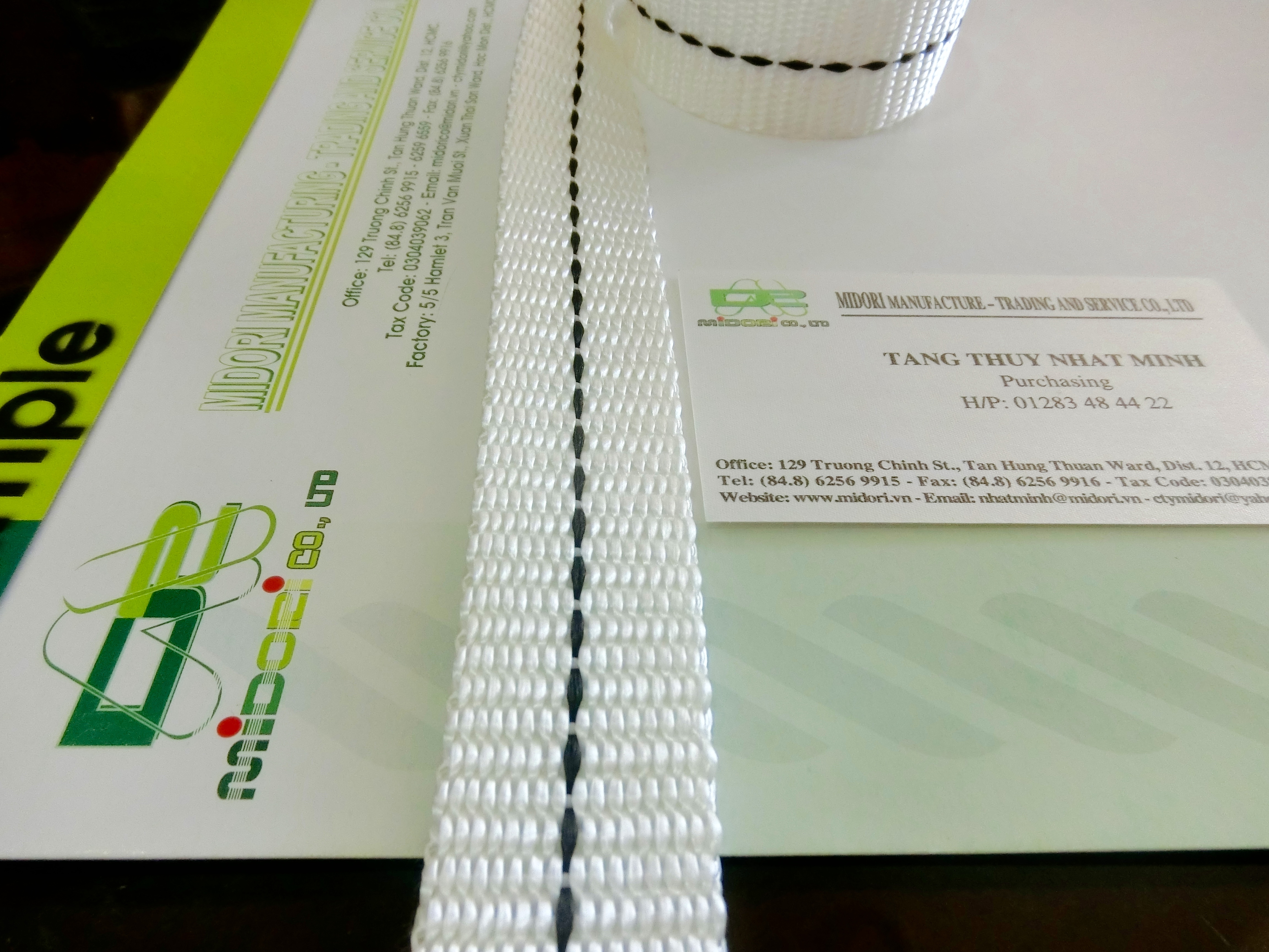 Dây đai dệt trắng viền đen