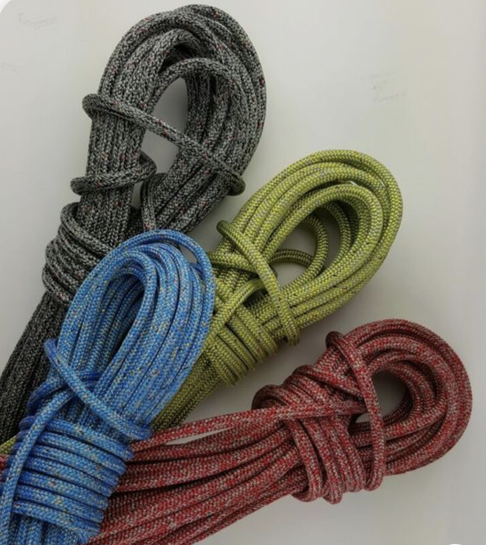 Dây dù đan ghế polyester