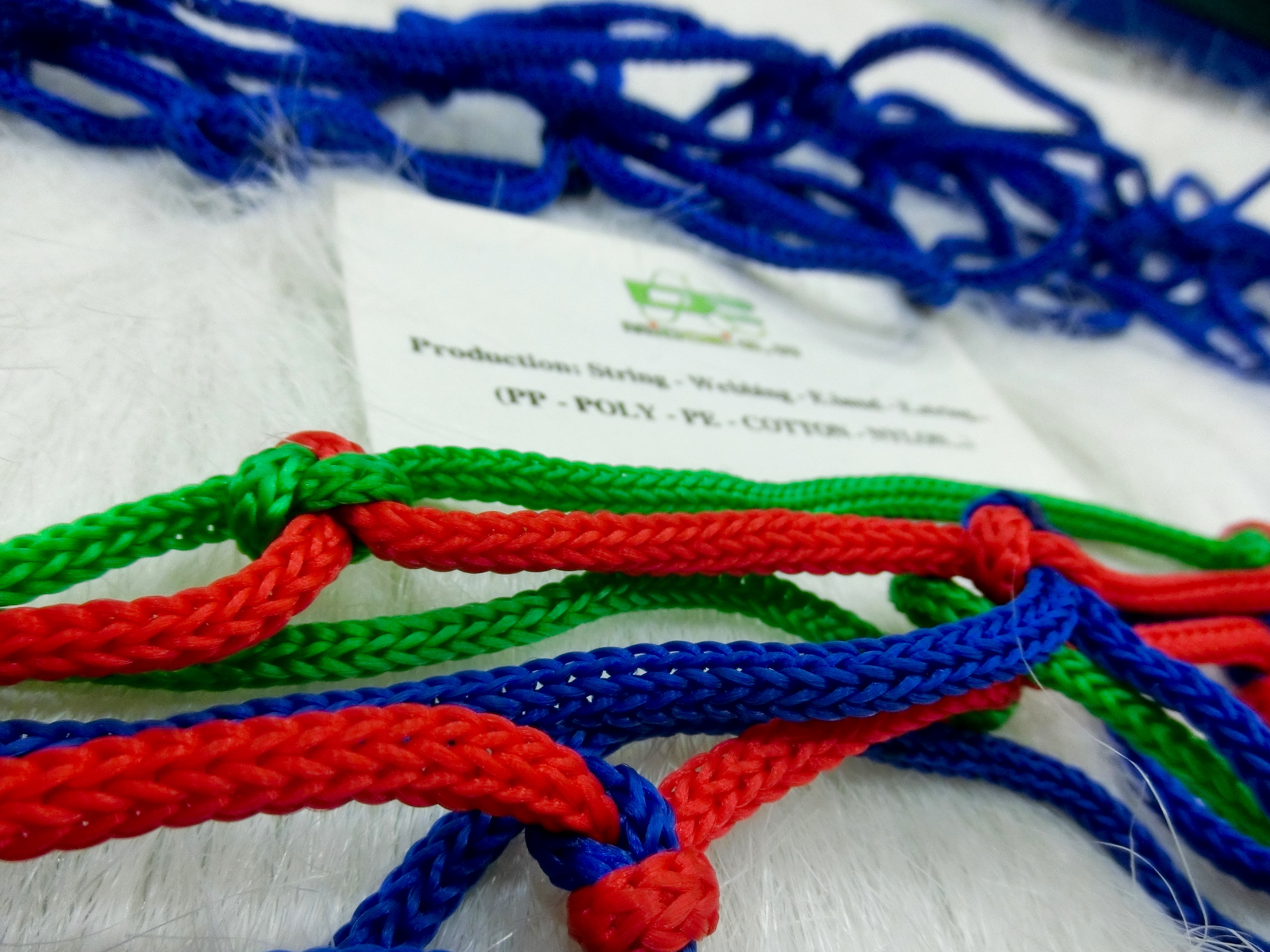 DÂY dù dệt mỏng làm lưới