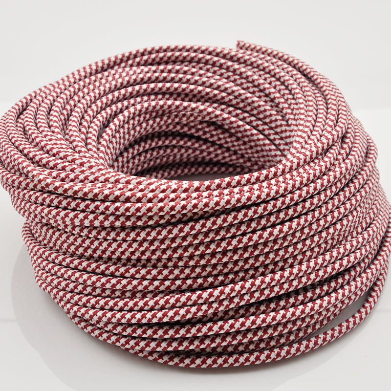 OUTSTANDING BRAND 2017